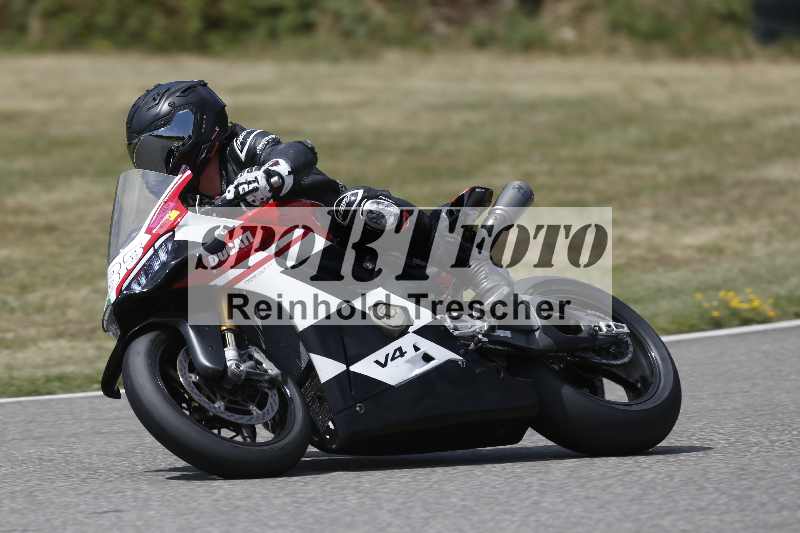 /21 17.06.2026  Ducati Schweiz Track Warmup ADR/Gruppe gruen/383